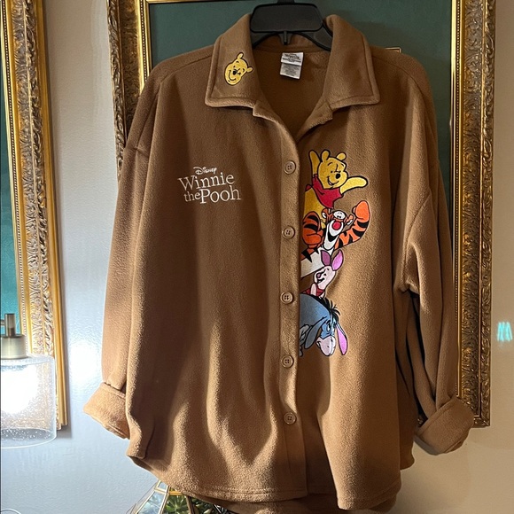 Disney Tops - Disney Winnie the Pooh embroidered shacket in a brown fleece Size XL